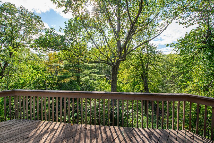 More Photos Of 40 Brighton Rd, Andover Specialty For Sale