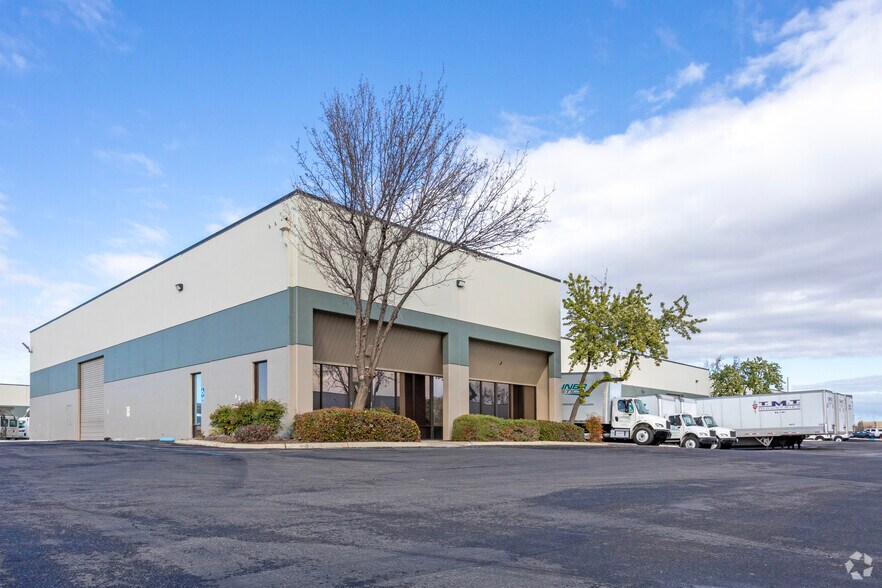 More Photos Of , Fresno Industrial For Sale