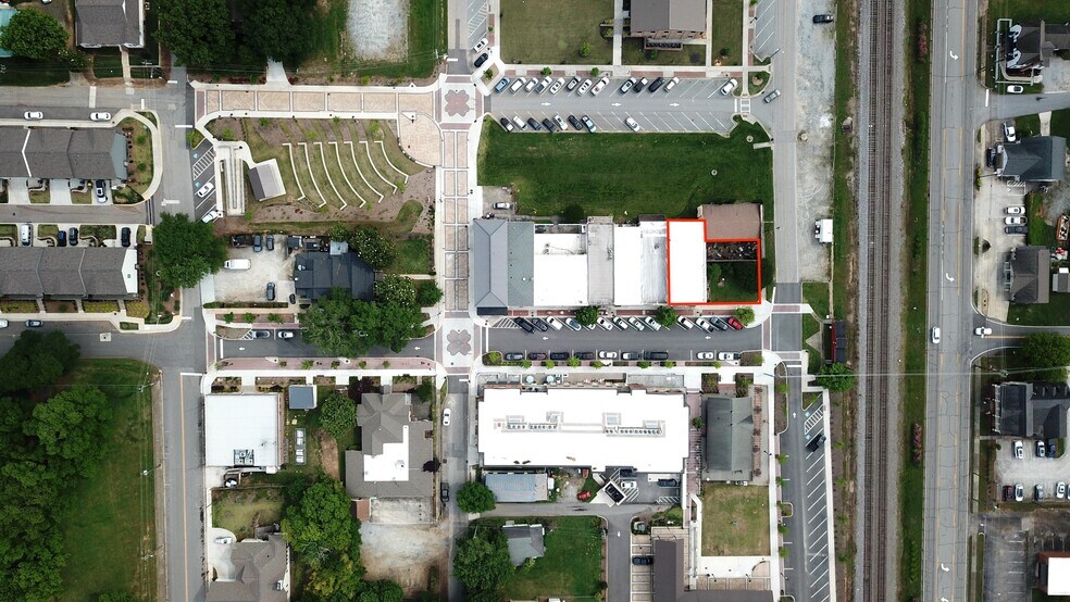 More Photos Of 5504 Main St, Flowery Branch Storefront Retail Office For Sale