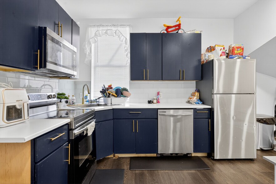 More Photos Of 528 Charles St, Providence Apartments For Sale