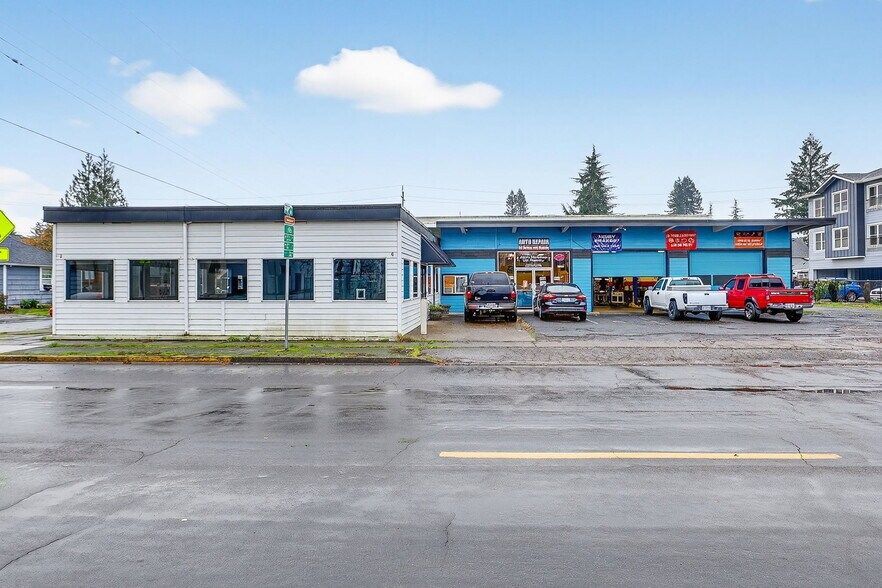 More Photos Of 814 E 2nd St, Newberg Office For Sale