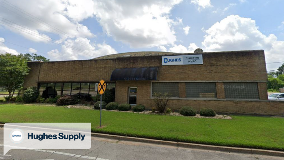 Primary Photo Of 203 E Elizabeth St, Tupelo Distribution For Sale