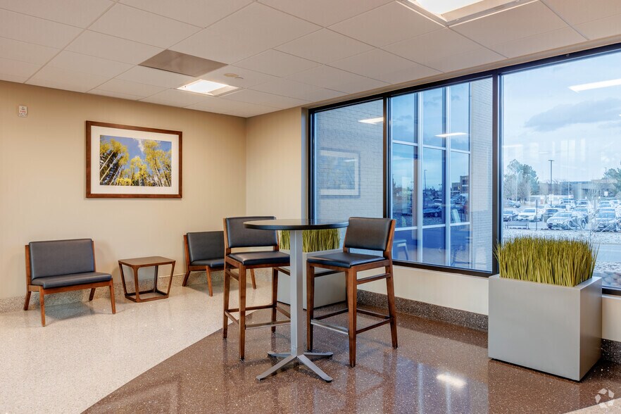 More Photos Of 1411 S Potomac St, Aurora Unknown For Lease