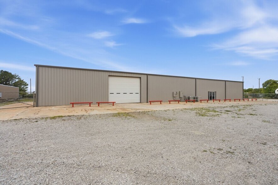 More Photos Of 31520 S 4210 Rd, Inola Industrial For Lease