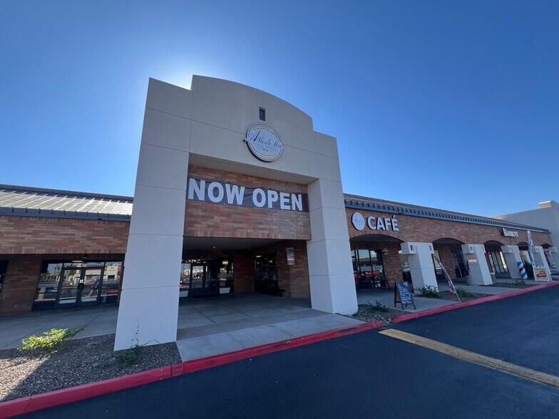 More Photos Of 1122 N Higley Rd, Mesa Storefront For Lease
