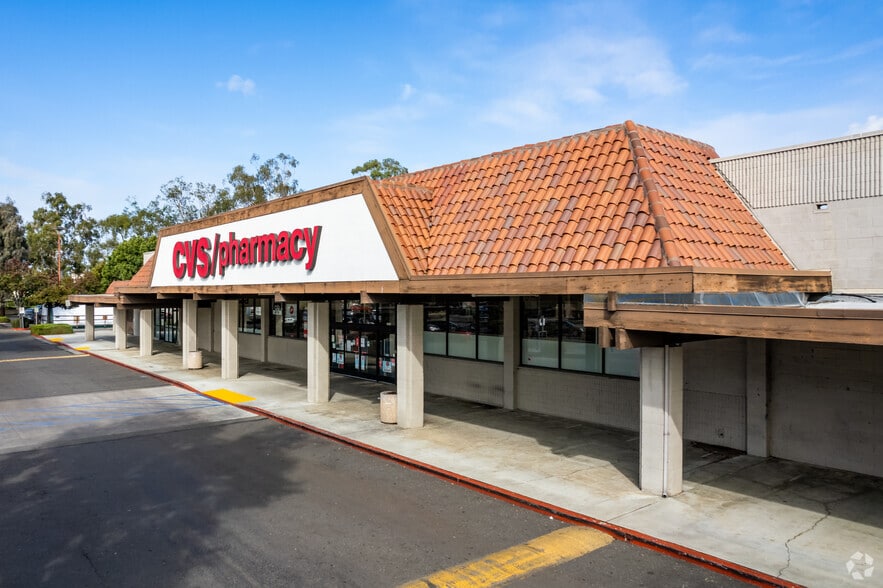 Primary Photo Of 35080 Newark Blvd, Newark Drugstore For Lease