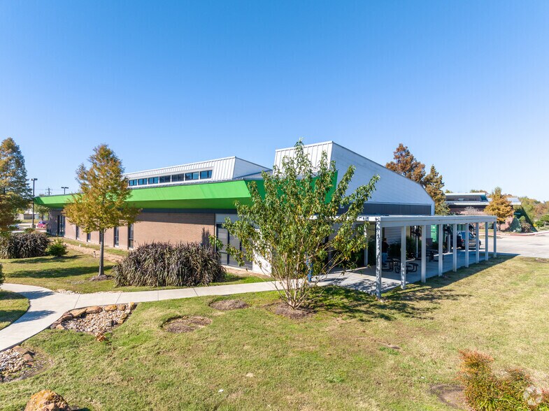 More Photos Of 22 Pinnacle Way, Pasadena Office For Sale
