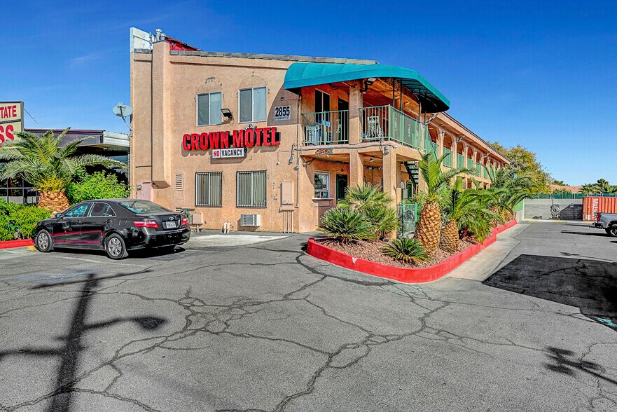 Primary Photo Of 2855 Fremont St, Las Vegas Hotel For Sale