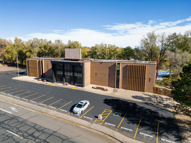 More Photos Of 715 S Circle Dr, Colorado Springs Office For Sale