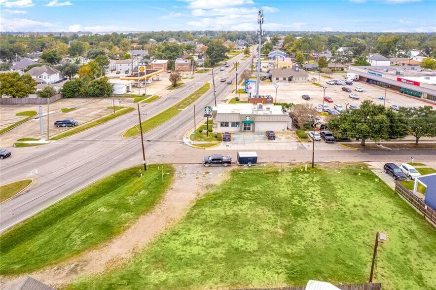 More Photos Of 9225 Jefferson Hwy, River Ridge Land For Sale