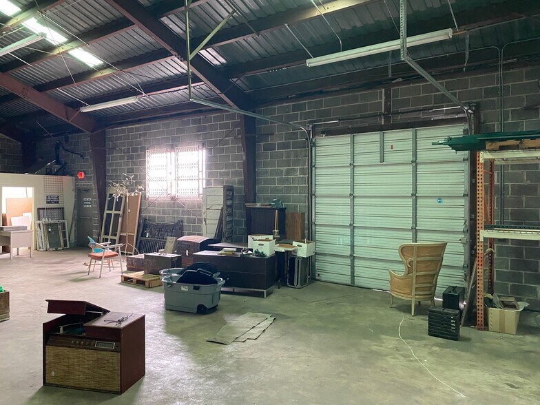 More Photos Of 5725 Manchester Ave, Saint Louis Warehouse For Sale