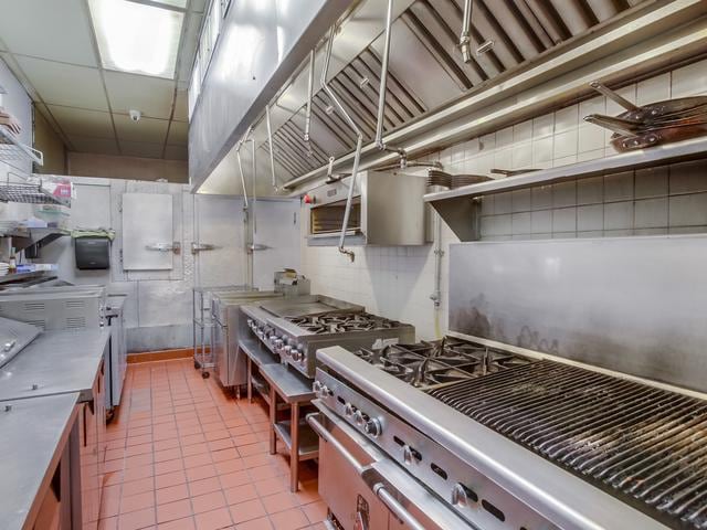 More Photos Of 110 Civic Center Dr, Vista Office For Sale