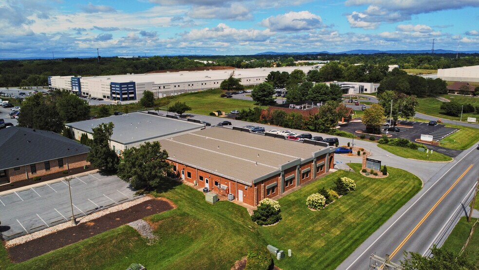 More Photos Of 1825-1829 Howell Rd, Hagerstown Office For Sale