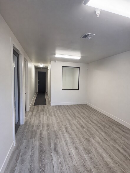 More Photos Of 2216 Cedarvale Dr, Ceres Warehouse For Lease