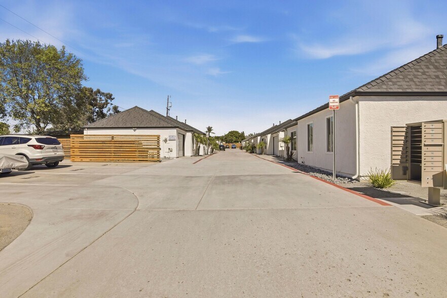 More Photos Of 6752-6770 Solita Ave, San Diego Apartments For Sale