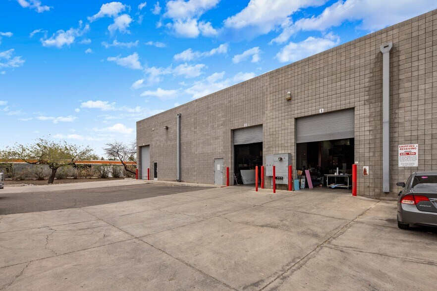 More Photos Of 3611 W Cambridge Ave, Phoenix Manufacturing For Sale