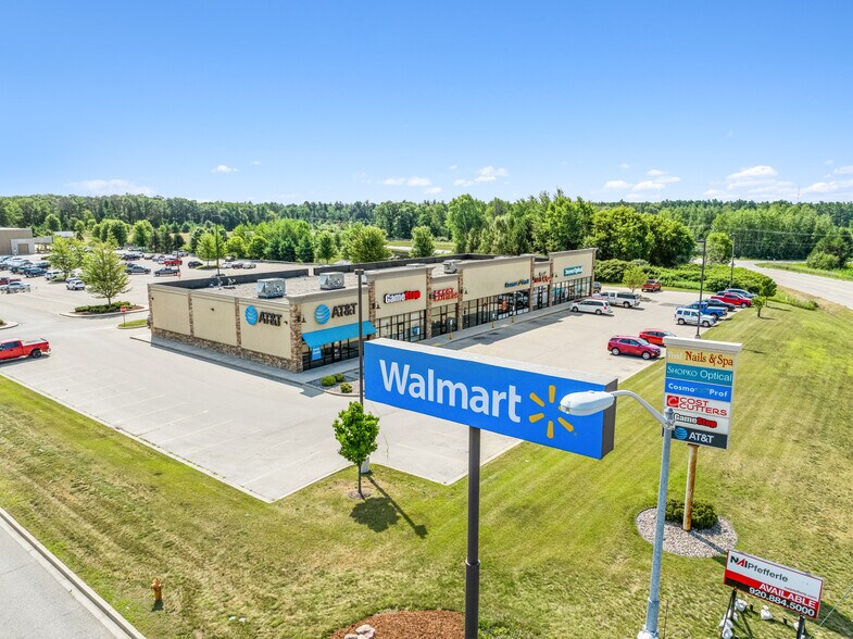 More Photos Of 2910 Roosevelt Rd, Marinette Unknown For Lease