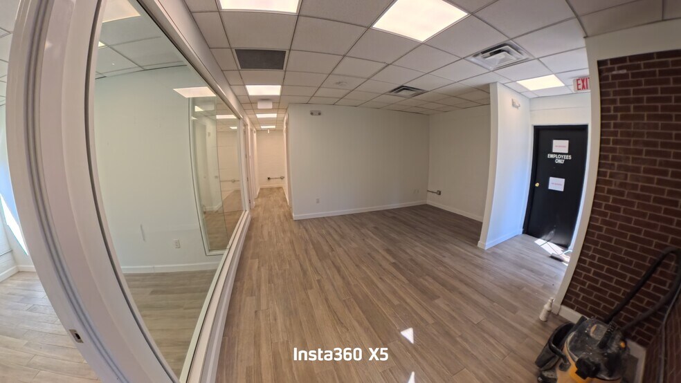 More Photos Of 24 Sodom Ln, Derby Light Manufacturing For Lease