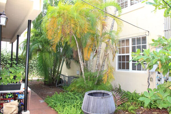 More Photos Of 828 Pennsylvania Ave, Miami Beach Apartments For Sale