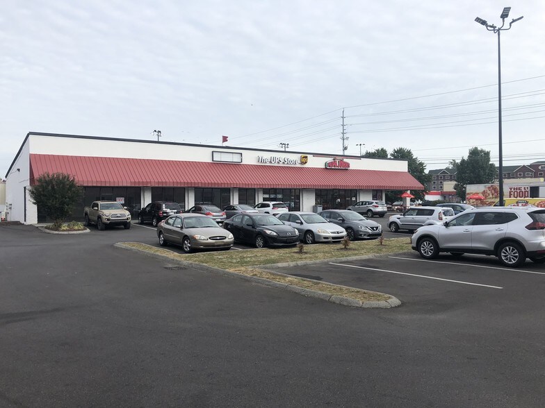 More Photos Of 3152 Parkway, Pigeon Forge Unknown For Lease