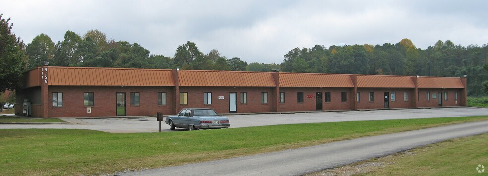 More Photos Of 4742 Hammermill Rd, Tucker Unknown For Lease