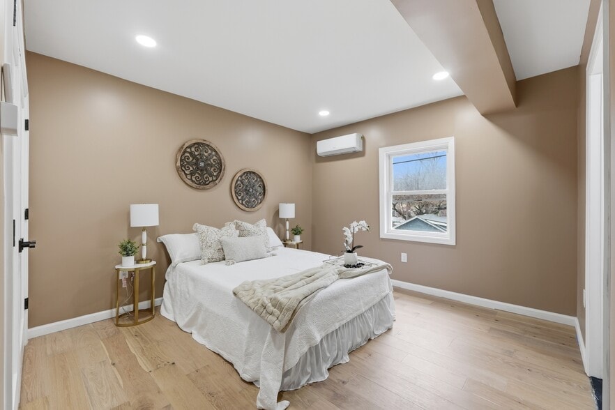 More Photos Of 82 Grove St, Montclair Apartments For Sale