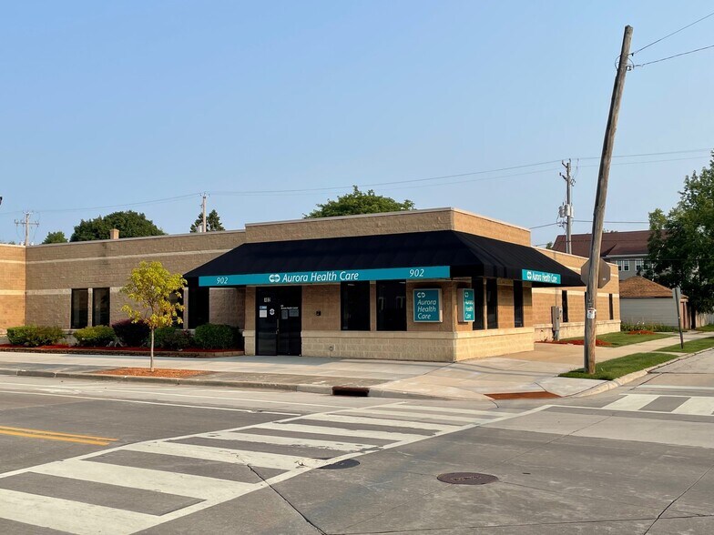 More Photos Of 902 Milwaukee Ave, South Milwaukee Medical For Lease