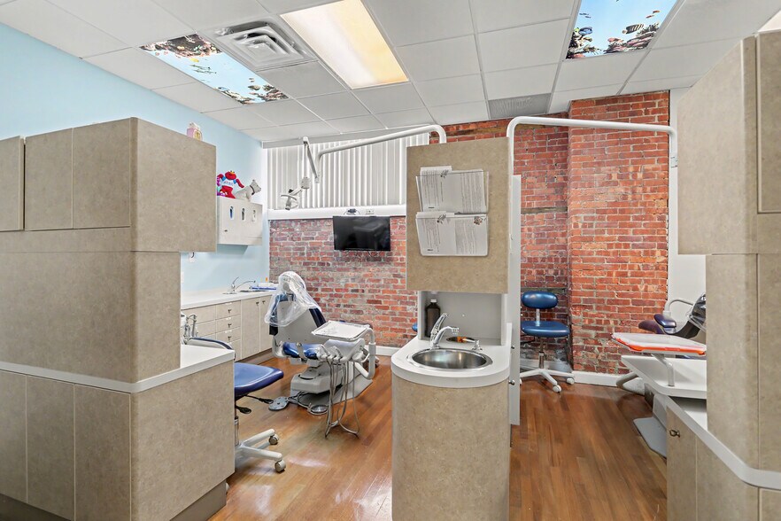More Photos Of 825 Grand Ave, New Haven Office For Sale