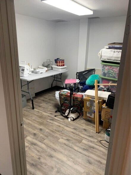 More Photos Of 4414 State Highway 276, Rockwall Flex For Lease