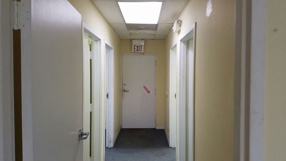 More Photos Of 500 S Holly Ave, Sanford Congregate Senior Housing For Sale