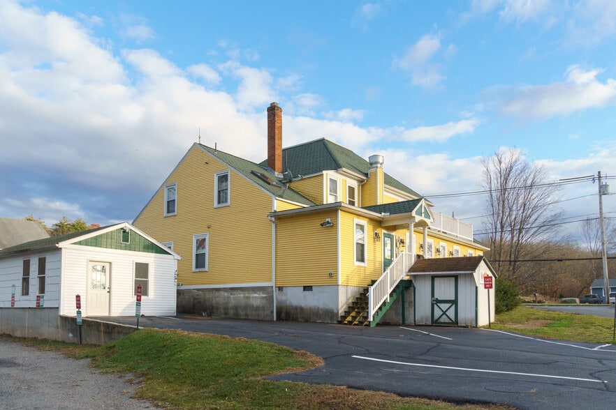 More Photos Of 181 W State St, Granby Storefront Retail Residential For Sale