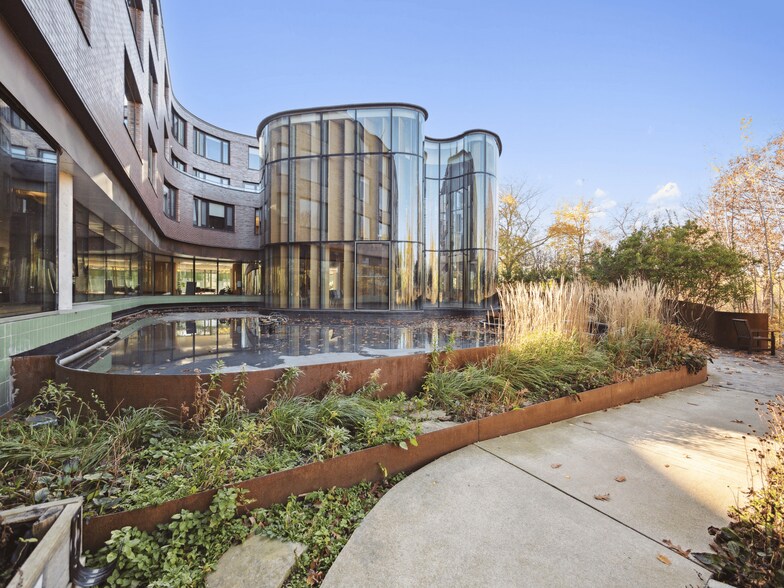 More Photos Of 2 O'Connor Dr, Toronto Healthcare For Sale