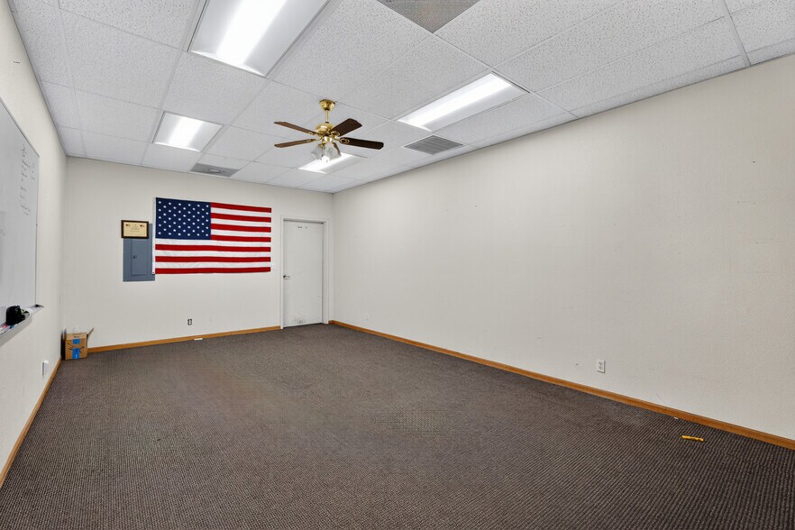 More Photos Of 113 N R St, Madera Land For Sale