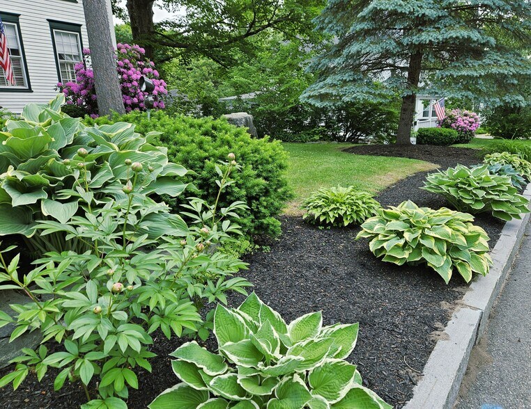 More Photos Of 91 South St, Gorham Hospitality For Sale