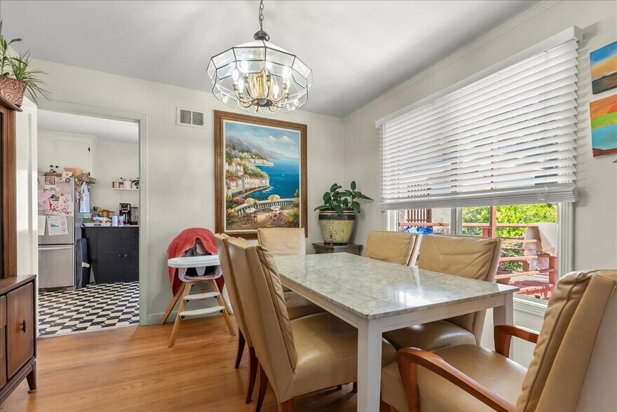 More Photos Of 109 Hobart Ave, San Mateo Apartments For Sale