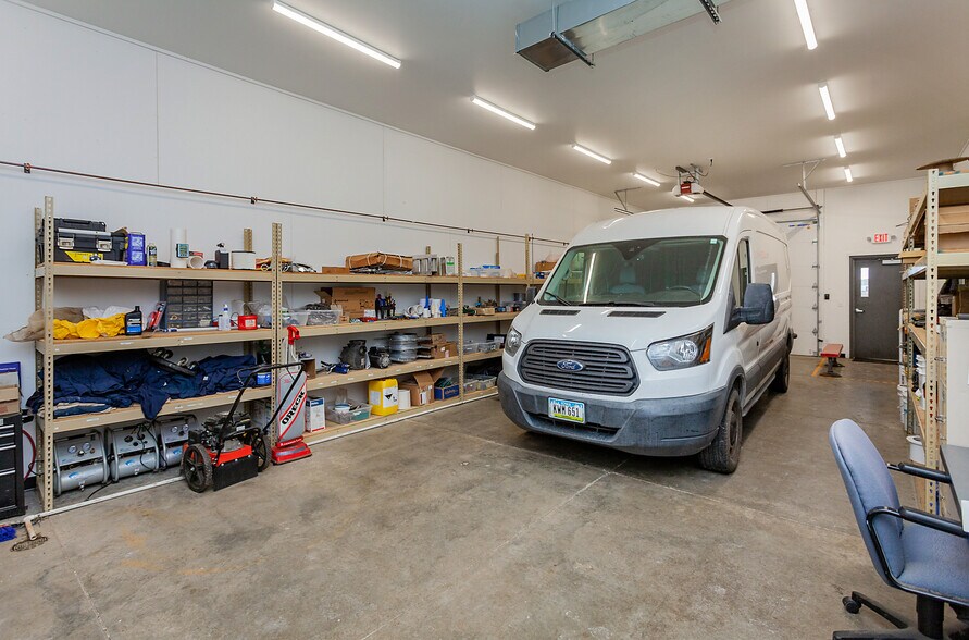 More Photos Of 1802 Industrial Park Dr, Ellsworth Industrial For Sale