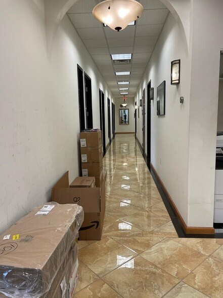 More Photos Of 3020 Communications Pky, Plano Medical For Sale