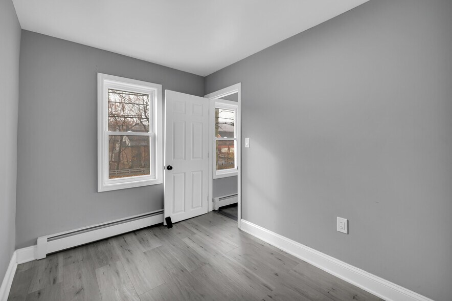 More Photos Of 720 Main St, Winsted Storefront Retail Residential For Sale