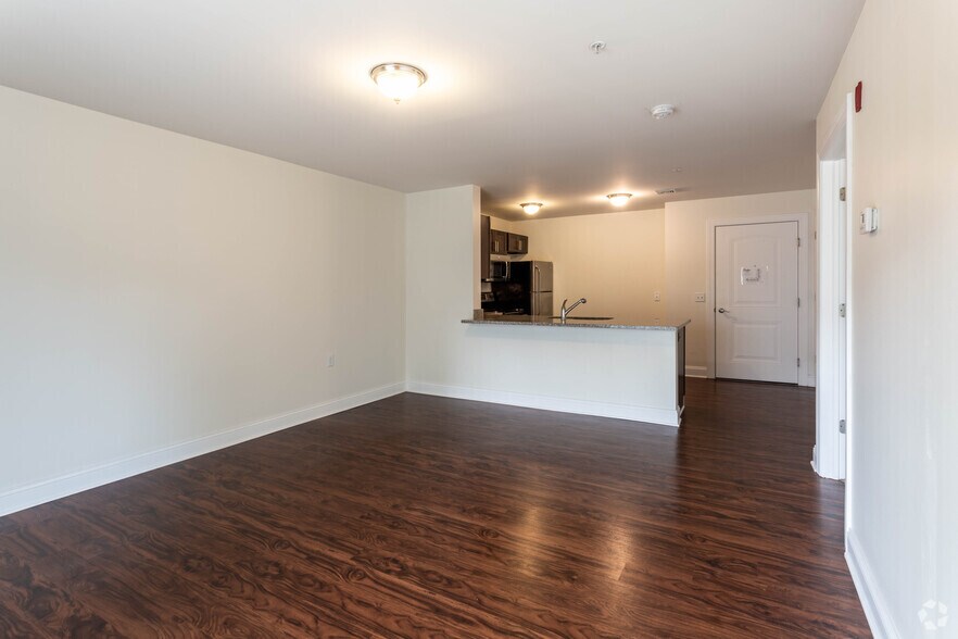 More Photos Of 2 Donna Way, Troy Apartments For Sale