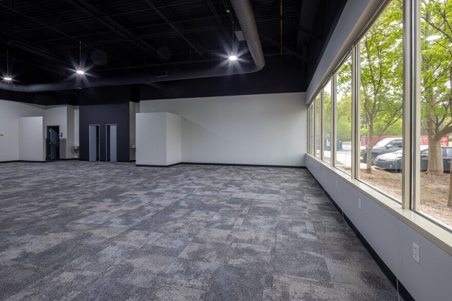 More Photos Of 1130 Hurricane Shoals Rd, Lawrenceville Medical For Lease