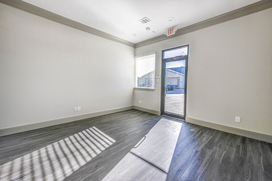 More Photos Of 18930 Kuykendahl Rd, Spring Medical For Lease