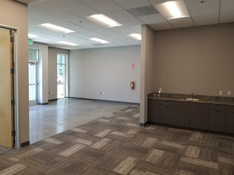 More Photos Of 3412 De Forest Cir, Mira Loma Warehouse For Lease