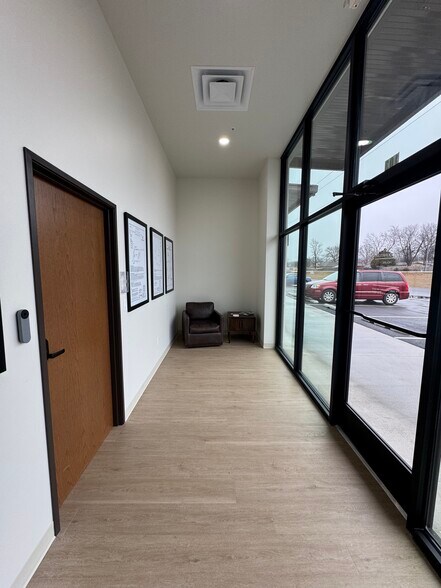 More Photos Of 2251 88 hwy, Claremore Storefront For Sale