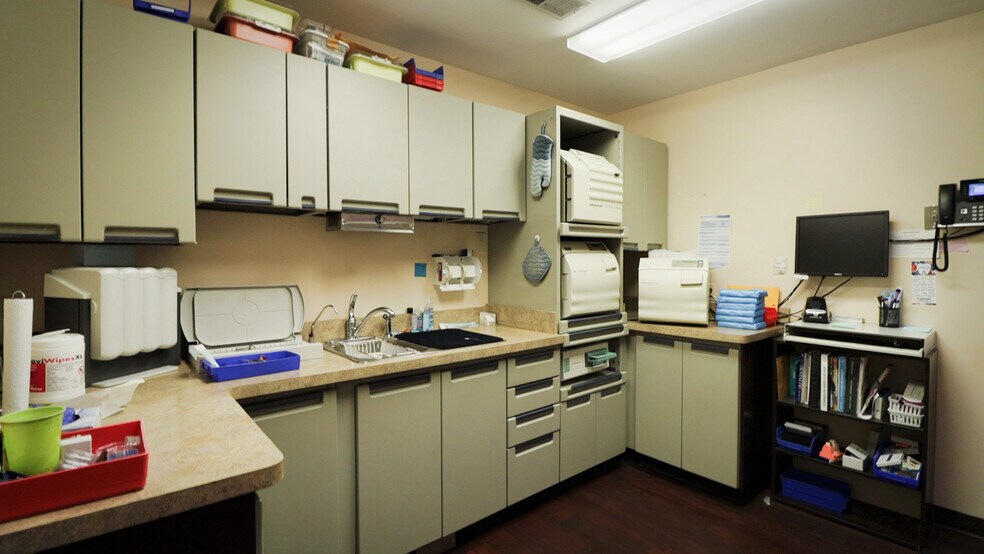 More Photos Of 431 Johnston St SE, Decatur Medical For Lease