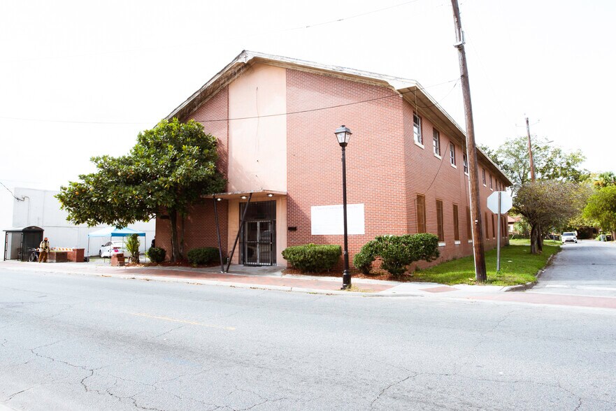 More Photos Of 1901 Waters Ave, Savannah Religious Facility For Lease