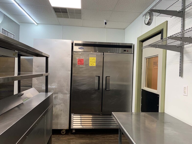 More Photos Of 215 E Main St, Plymouth Restaurant For Sale