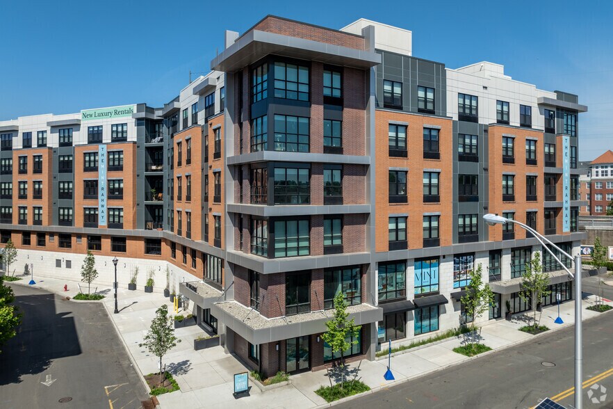 More Photos Of 81 Monroe St, Rahway Apartments For Lease