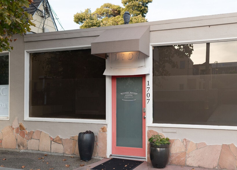 More Photos Of 1701-1707 Gum St, San Mateo General Retail For Lease
