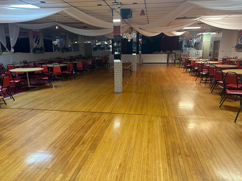 More Photos Of 2790 Fairfield Ave, Bridgeport Sports And Entertainment For Sale