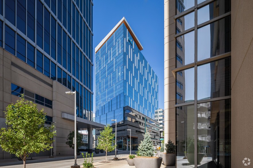 More Photos Of 2001 16th St, Denver Office For Lease